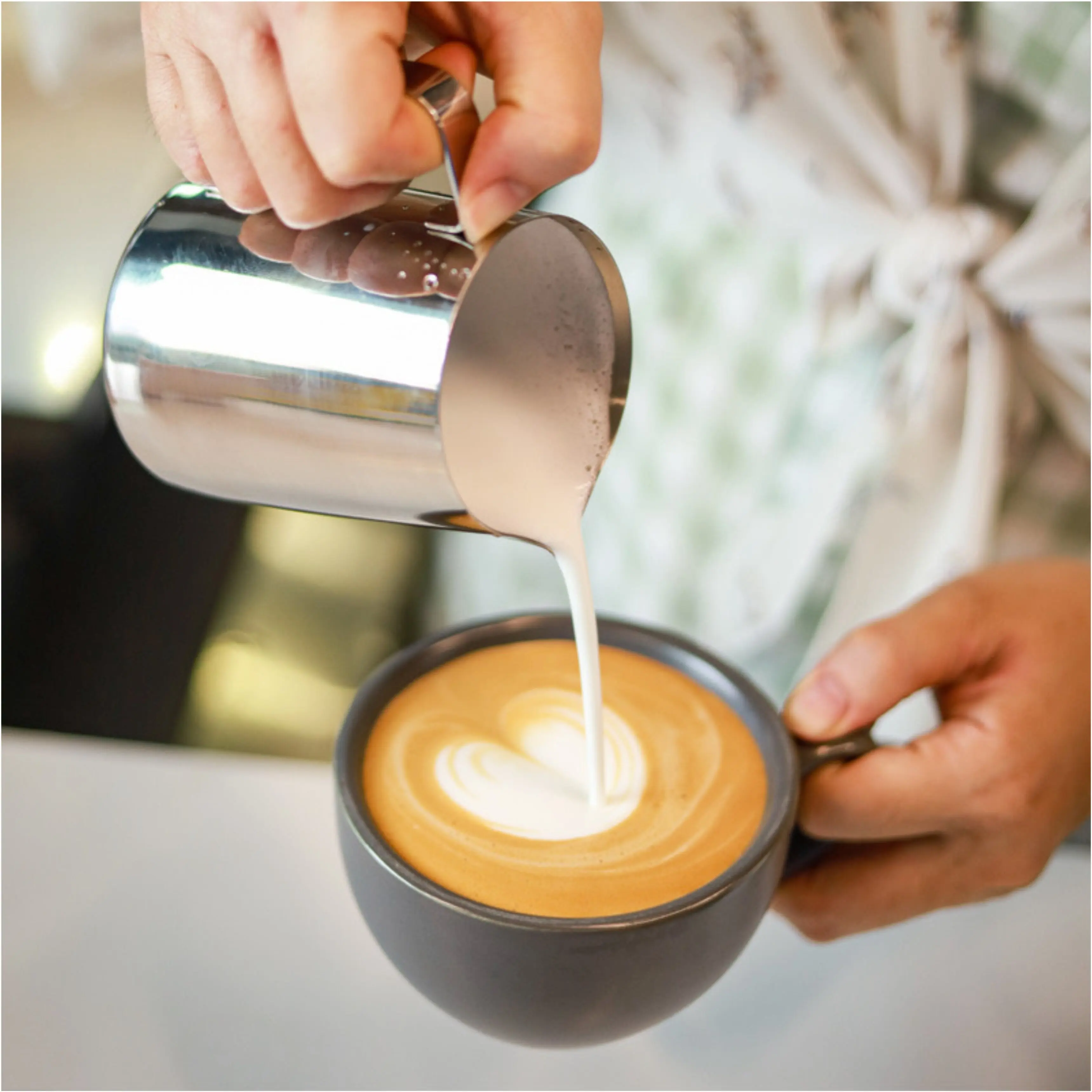 

350ml Coffee Milk Frothing Jar Stainless Steel Barista Latte Frothing Cup, Cappuccino Milk Jug, Cream Frothing Tir