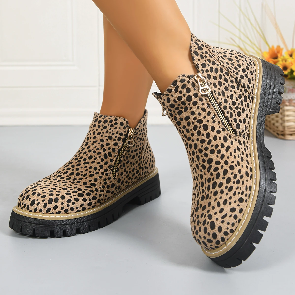 2025 New Women Boots Trend Plus Size Zipper Up Booties Non Slip Platform Shoes for Women Fashion Leopard Ankle Boots Women