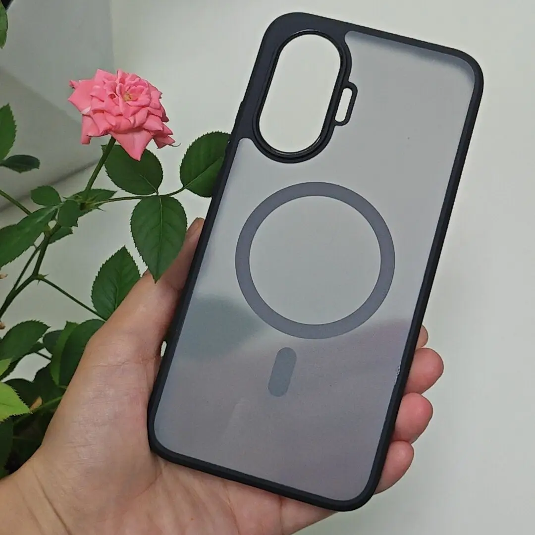 Capa Magnética para POCO F7 / Redmi Turbo 4 Pro, à Prova de Choque, Acabamento Fosco, Capa Dura em PC+TPU, Anti-impressão Digital, Transparente