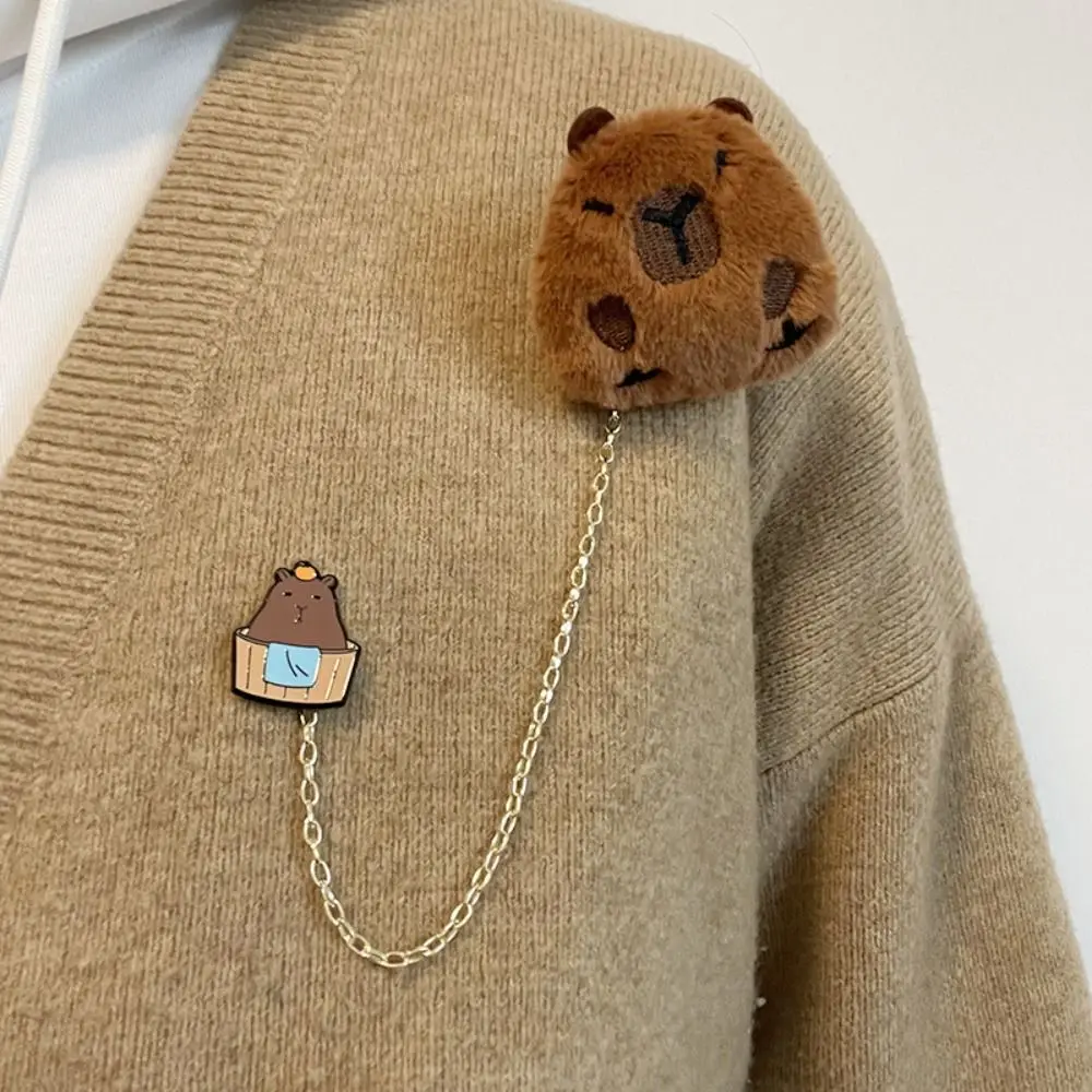 Capybara Brooch Kapibara Pin Capibara Badge Chain Kapibara Lapel Creative Funny Fashion Kawaii Lovely Brooch