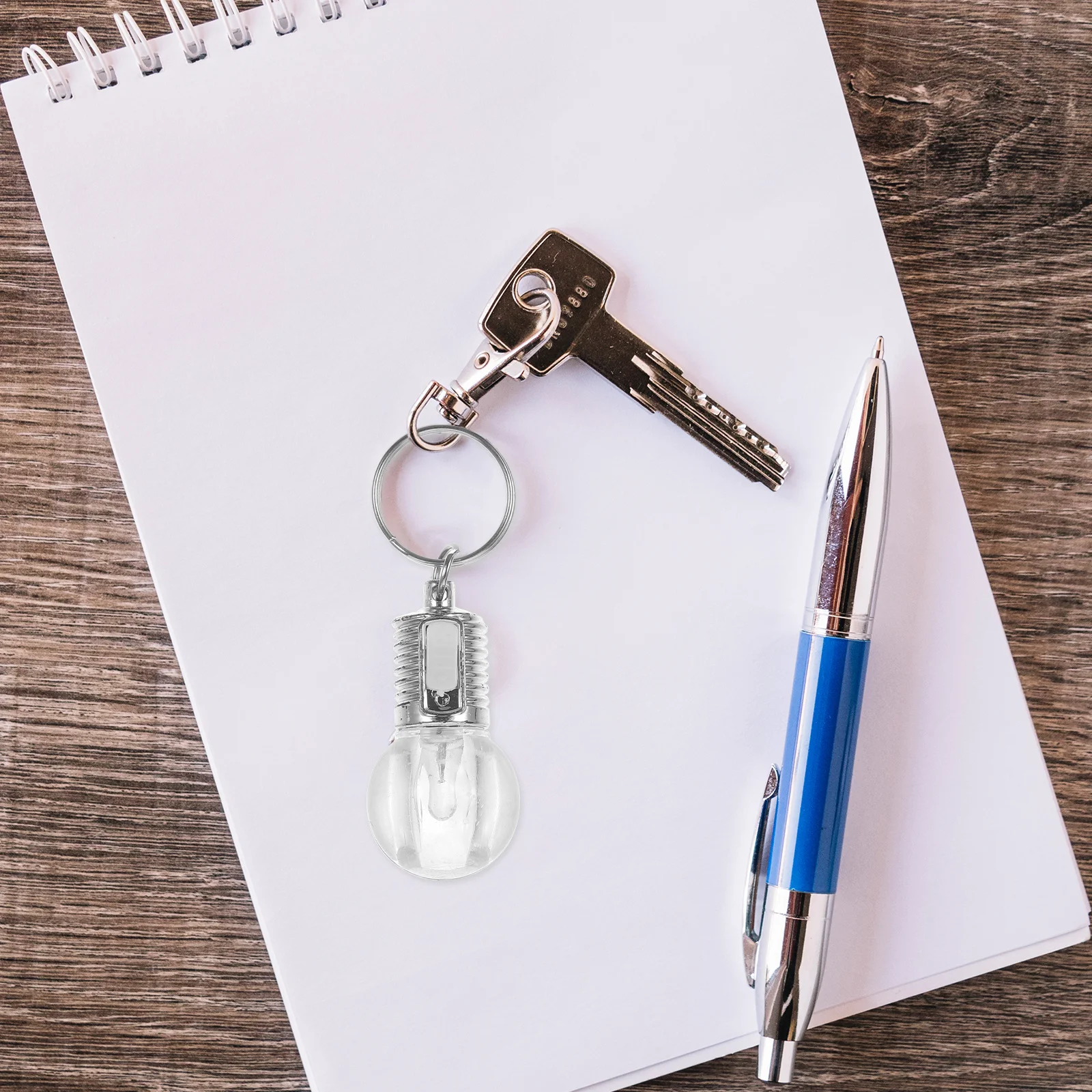 

10Pcs LED Bulb Key Chain Mini Portable Colorful Changing Light Lamp Torch Clear Lamp Torch Keyrings LED Bulb Key Chain