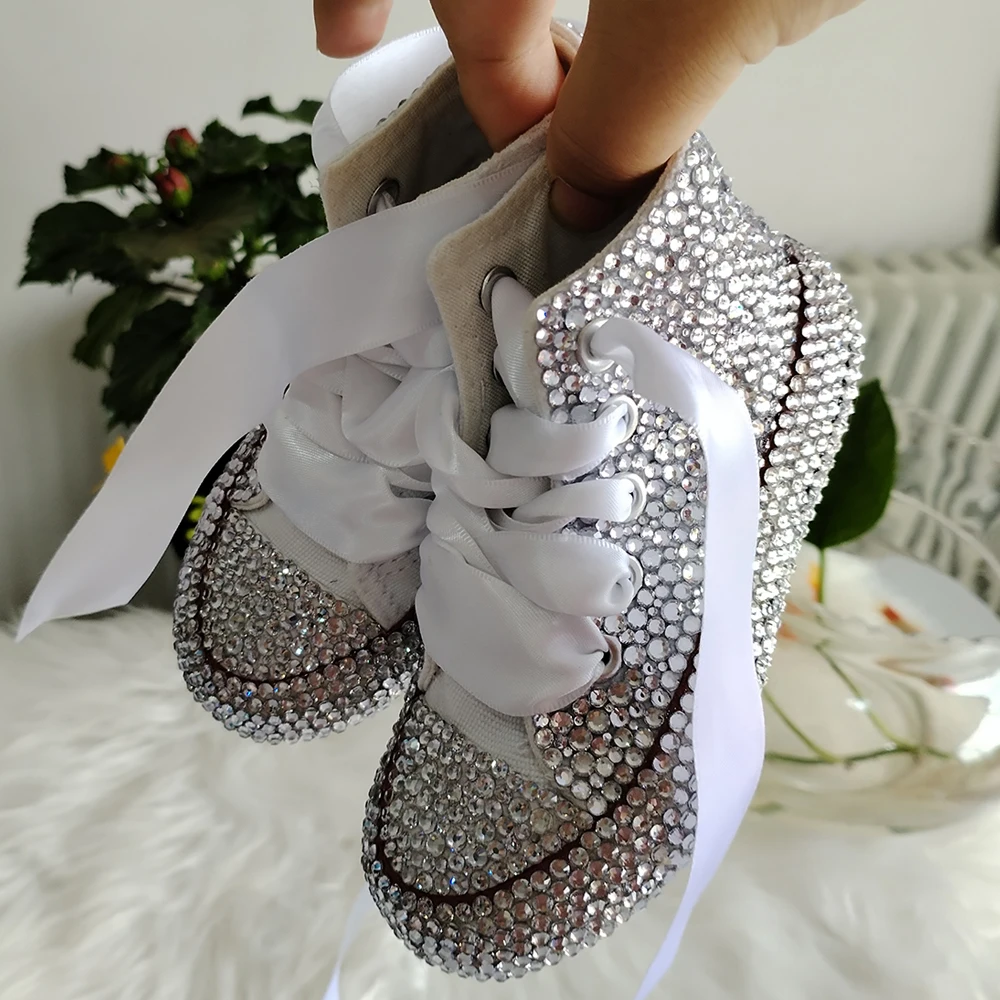 Handmade Rhinestones Bling Girls Womens Kids And Mother Candy Canvas Shoes Pearls Sneakers For Girl Birthday Party Wedding