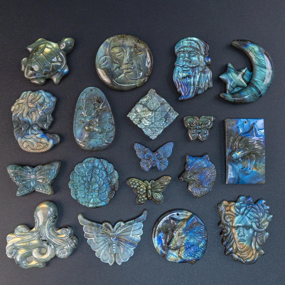 

1Pcs Blue Flash Labradorite Pendant Natural Gemstone The Eye of Honus Skeleton Carving Pendants For Jewelry Making Necklace DIY
