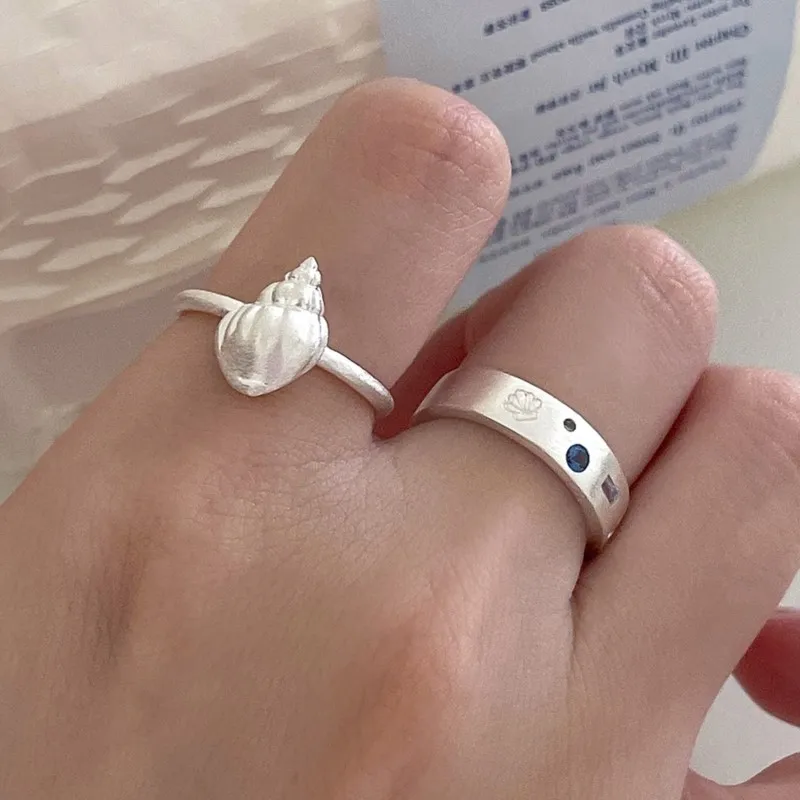 

PANJBJ 925 Sterling Silver Zircon Shell Ring For Women Conch Irregular Frosted Versatile Ins Jewelry Gift Dropshipping