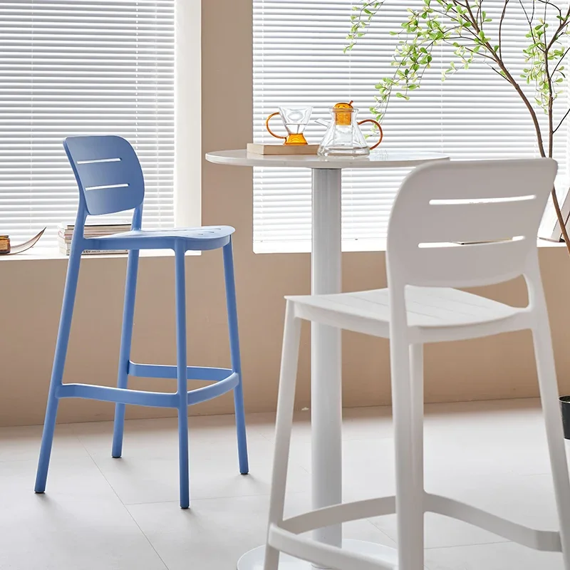 Luxury Plastic Bar Chairs Stacked Outdoor High Stool Bar Chairs Lounge Sillas Gabello Cucina Alto Furniture Modern Minimalist