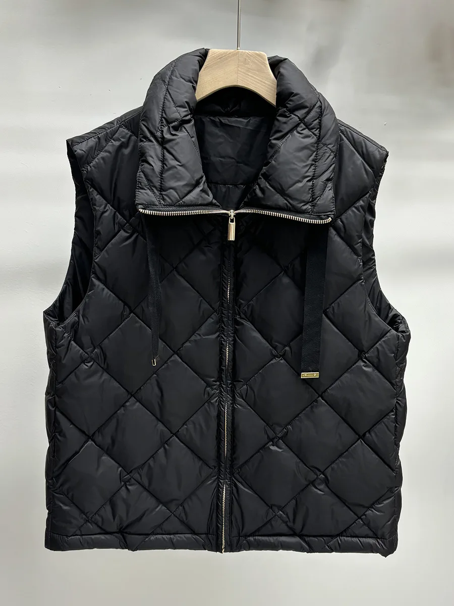 女性用の白いダックダウンベスト,シンプルなアーガイルジャケット,カジュアルなノースリーブトップ,襟を折りたたんだ,秋,冬,学校,90%