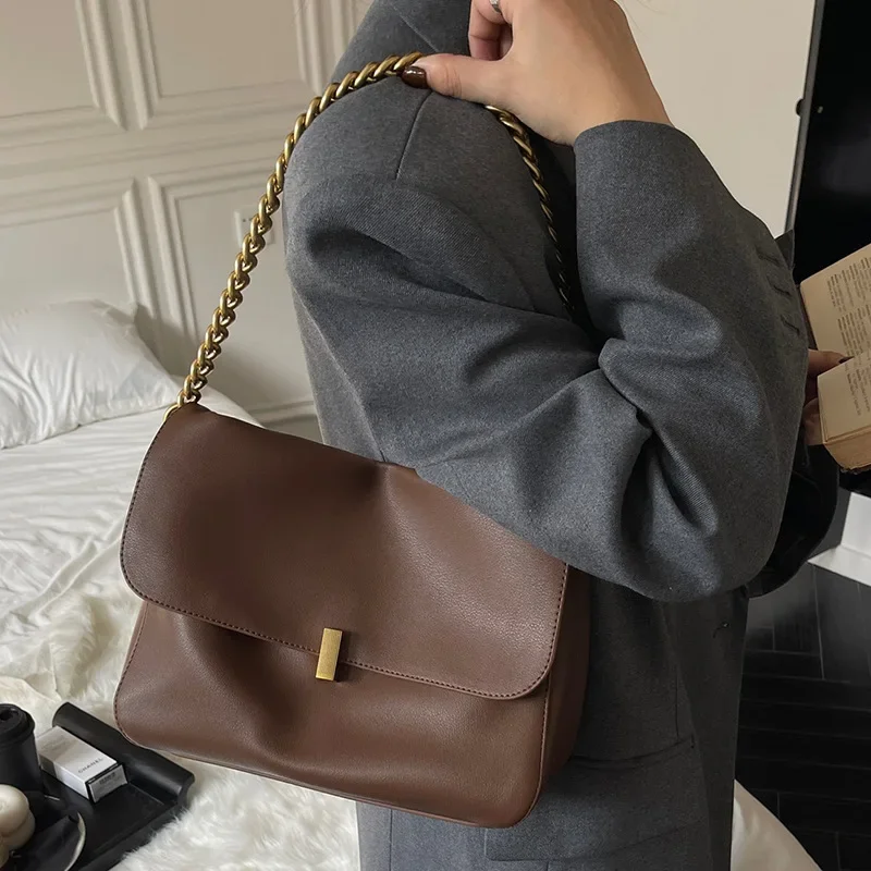 Advanced retro handbag 2024 new women fashion cowhide crossbody bag versatile shoulder small square bag for Lady