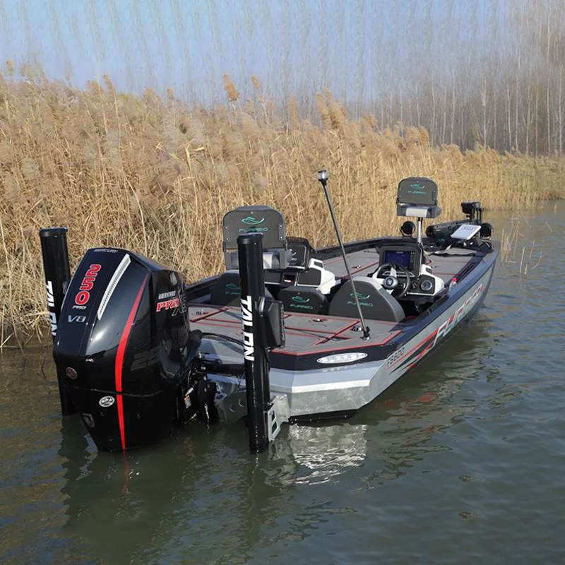 Furreo 6m Mini Bass Fishing Boat Sport Yacht Light Weight Stable for Sale