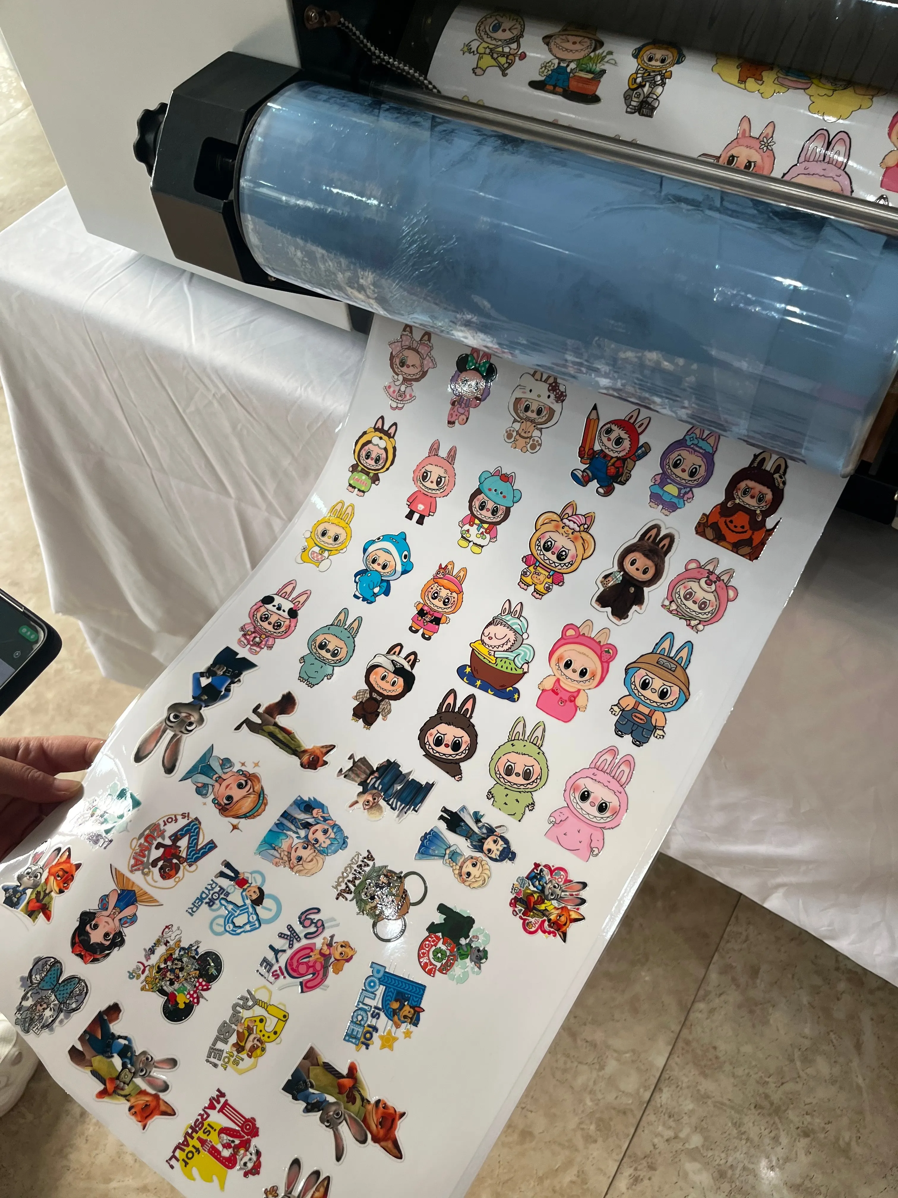 طابعة DTF مدمجة لسطح المكتب للأشعة فوق البنفسجية مقاس A3 للشعارات والملصقات والملصقات بعرض طباعة 310 مم