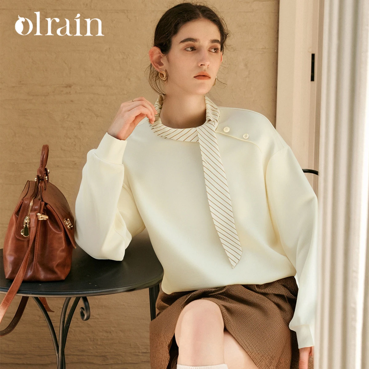 

OLrain Women's Sweatshirts Solid Tie-collar Long Sleeve Pullovers 2026 Autumn New in French Style Female Clothing M57QR000169