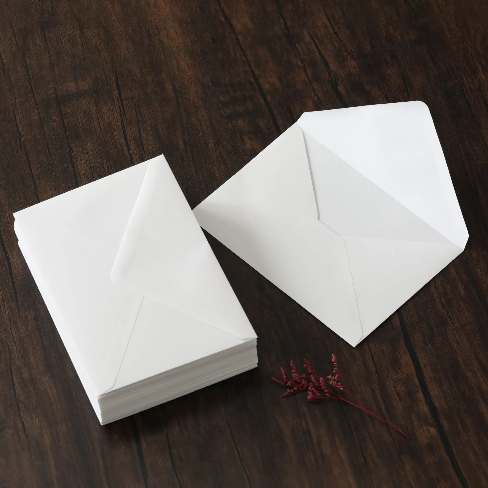 50pcs/lot White Envelopes 120g Kraft Paper Greeting Card 16.5x16.5cm/19.5x13.5cm Envelopes for Wedding Invitation Gift Packing