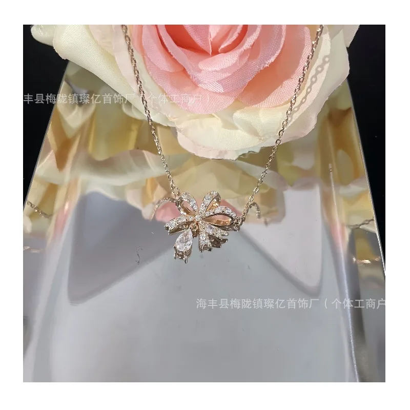 

Shijia Seiko Series Small Heart Silk Necklace Shining Rose Gold Crystal Inlaid with Diamonds Light Luxury