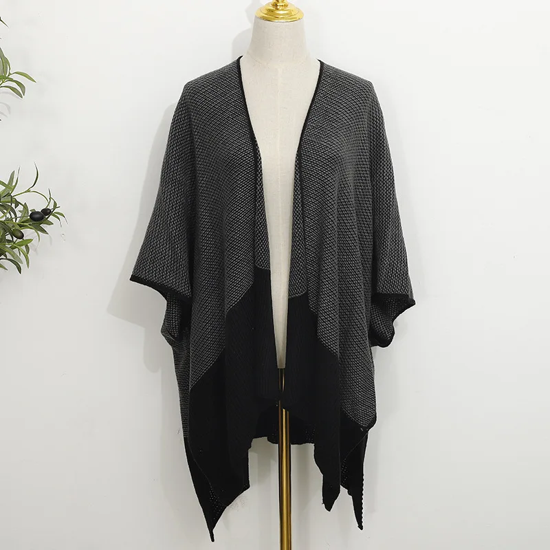 

Autumn Winter Spliced Air-conditioned Cardigan Women With Cape Coat Fashion Street Poncho Lady Capes Black Cloaks