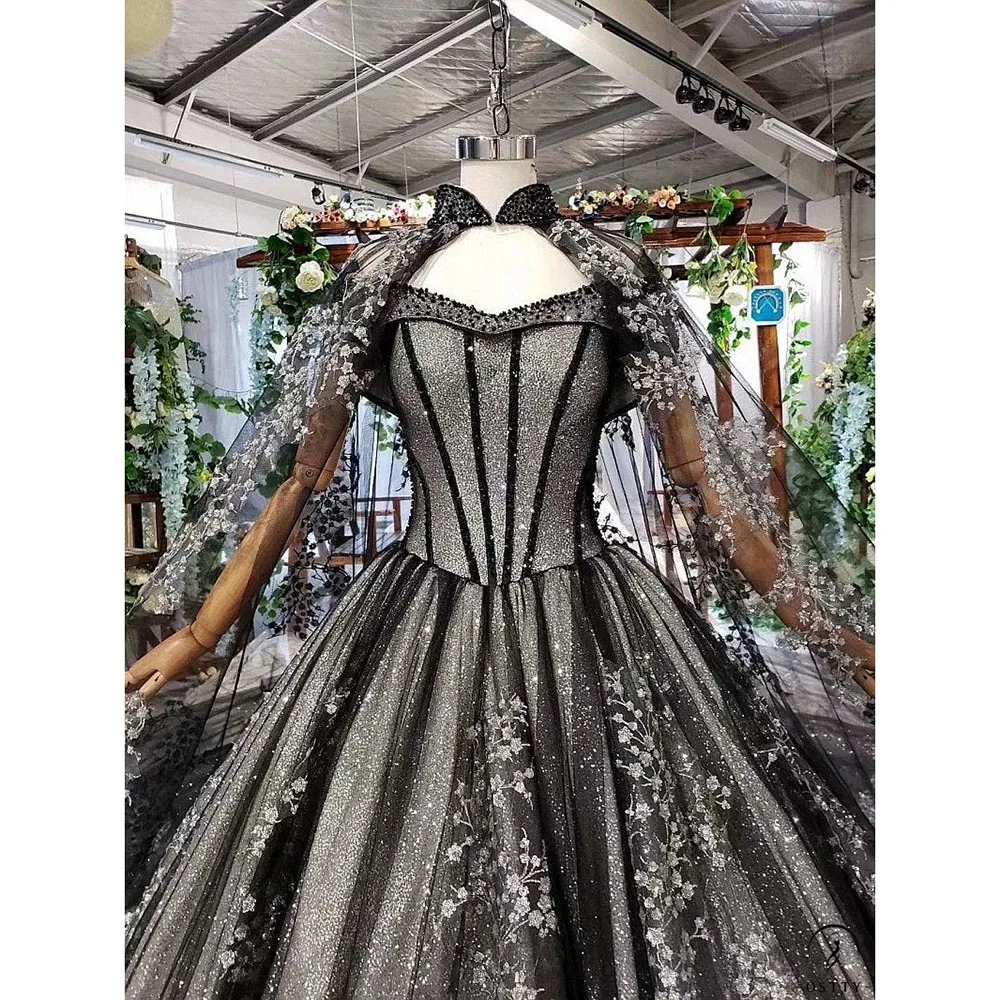 Exquisite Sweetheart Appliques Prom Dress Silver and Black Luxury Pearls Sequined Ball Gowns Court Train Party Evening Dress