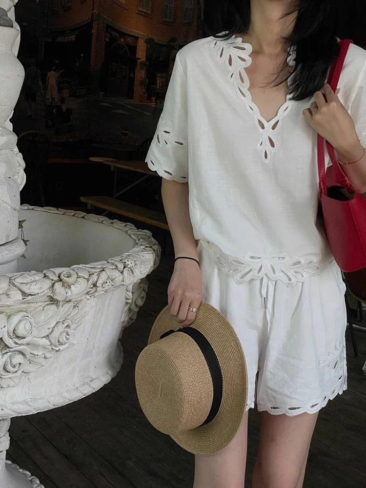 

Hollow Embroidery Lace Shirt for Women's Summer New Retro High Waisted Linen Wide Leg Shorts Two Pieces Set