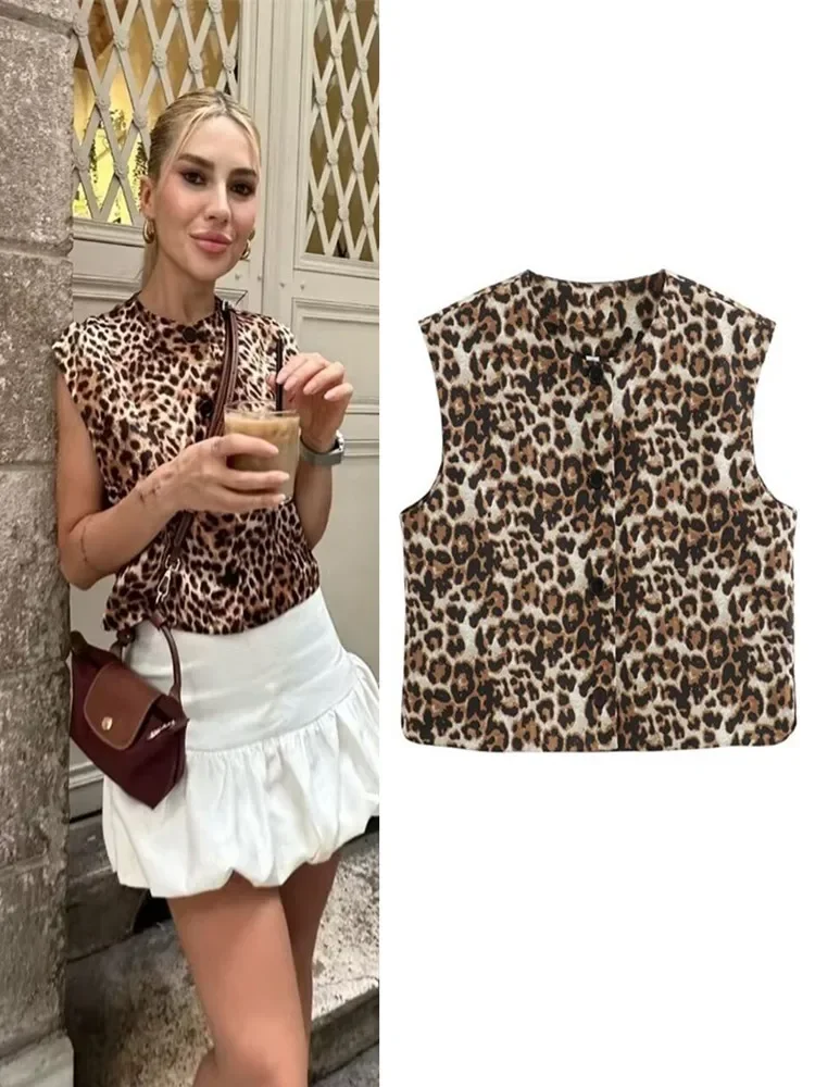 BWQ Vintage Sleeveless Vest Women Fashion Loose Vests Coat Female Tank Outerwear Casual Basic Streetwear Waistcoat Women Tops