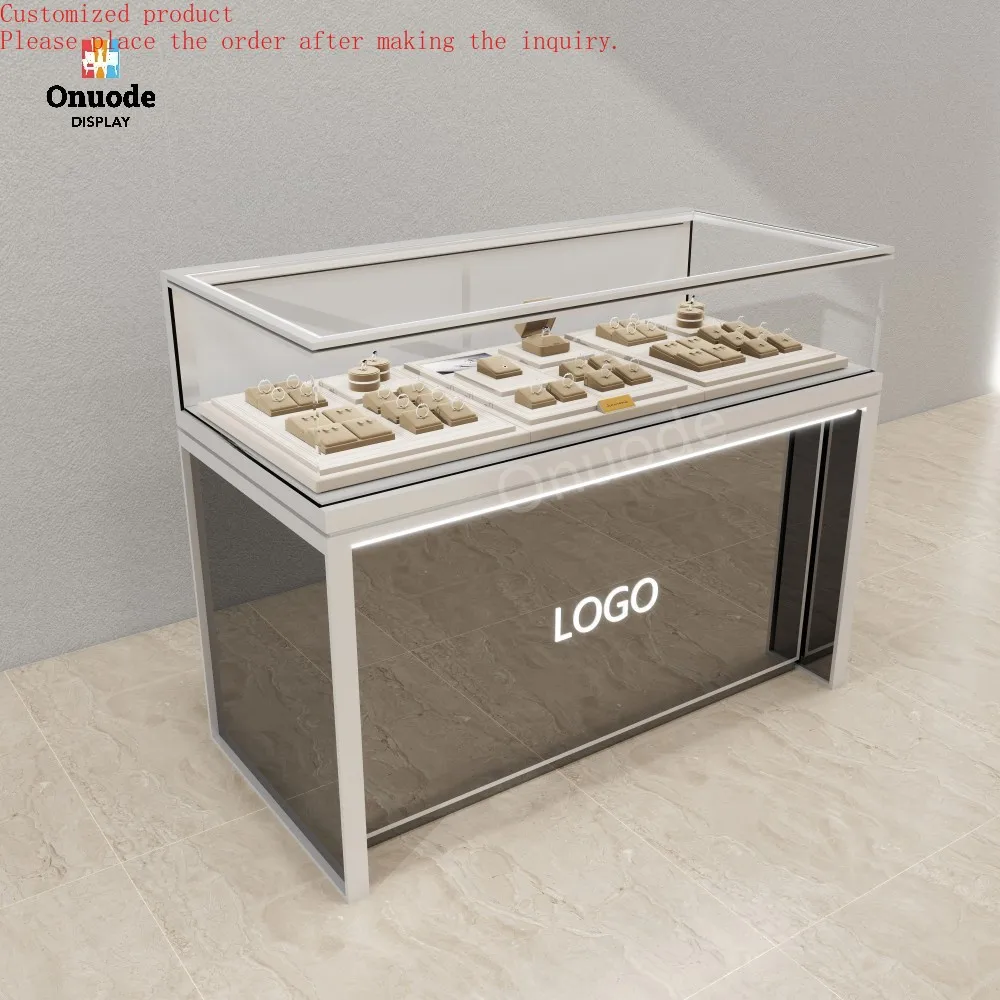 

Custom.Modern Luxury Aluminum & Glass Jewelry Showcase LED Light Display for Retail Store Shopping Mall Use