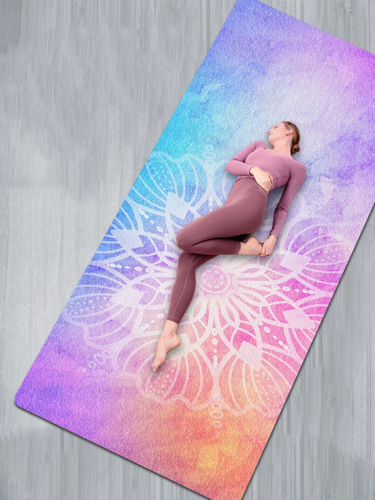 Gradient Yoga Mat Suede Rubber Sole Sweat Absorbing Anti Slip Ultra-Thin Foldable Portable Yoga Towel Running Equipment New