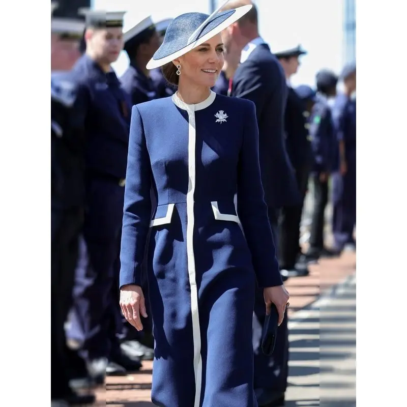 1 2026 Fall New French Style Slim Fit Kate Middleton Same Collar Contrast Color Patchwork Dress Elegant Lady Midi Dress