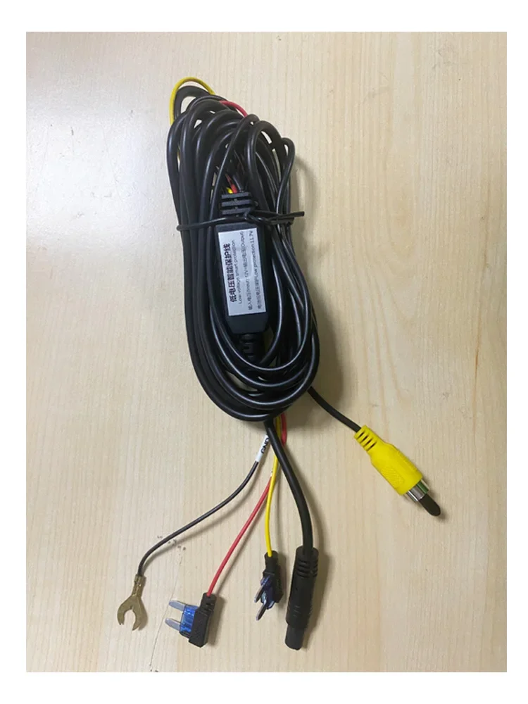 Ligne de contrôle intelligente DVR pour voiture, câble de moniteur de stationnement 24H pour enregistreur vidéo Dashcam, fil de Protection de batterie faible de 2.6 mètres