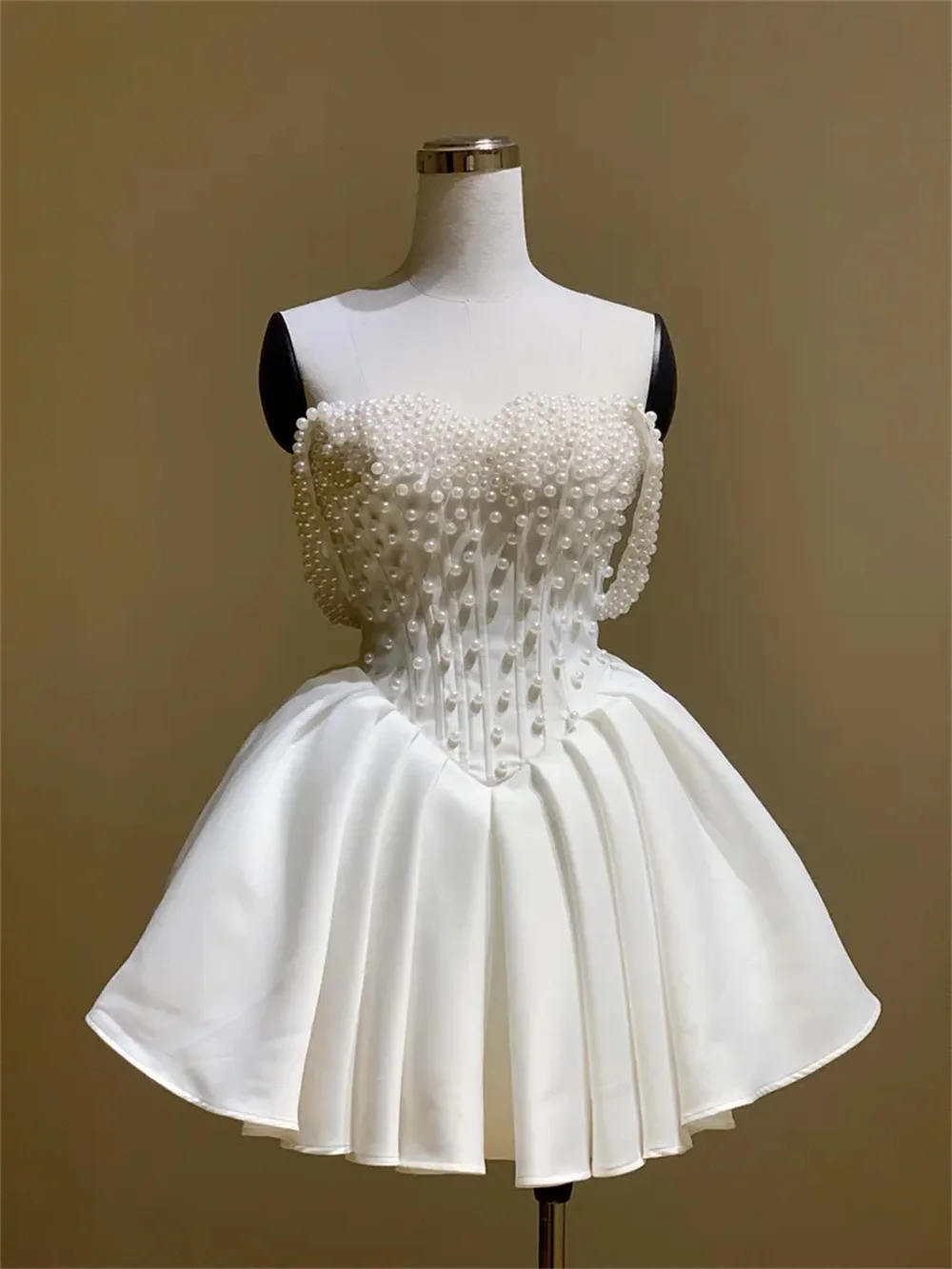 Sansa White Pearls Ball Gown Prom Dresses Off Shoulder Draped Customized فساتين سهرات Knee-Length Elegant Evening Dress 2025 image 2