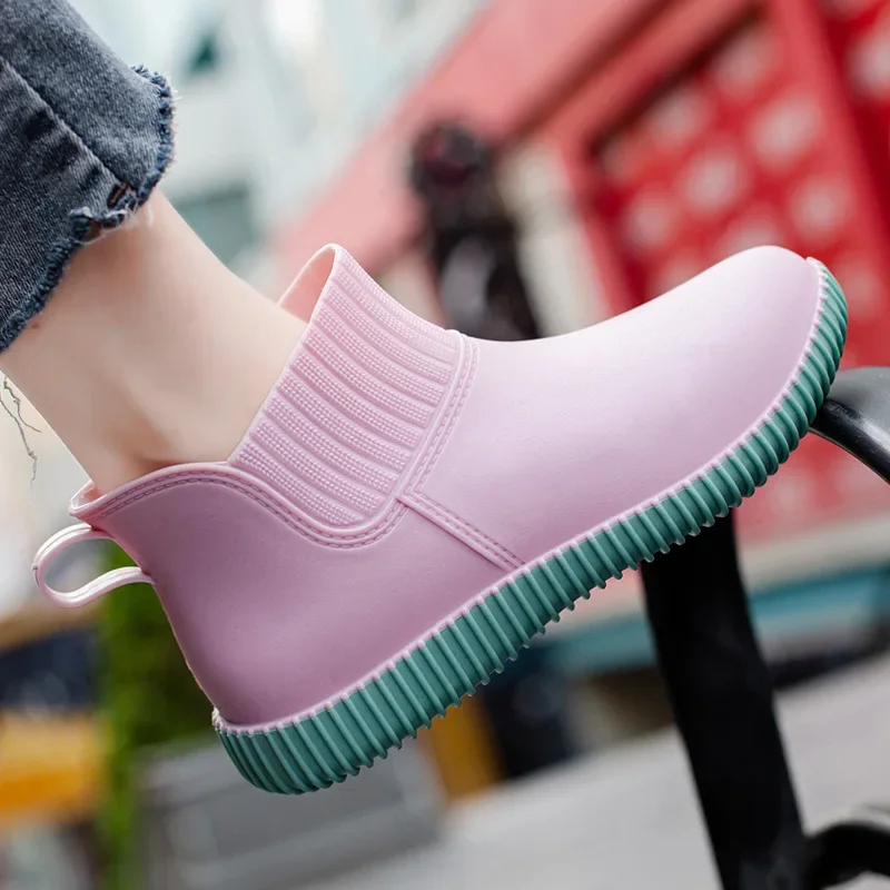

Water Shoes Women Ankle Shoes Rain Boots Pvc Rainboots for Women 2022 Fashion Fishing Boots Waterproof Car Washing Shoes