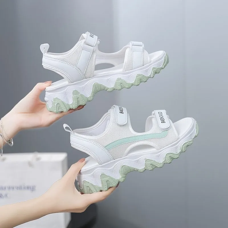 

Breathable sports sandals Korean version thick soled shoes casual shoes women's outdoor beach sandals women sponge cake feeling
