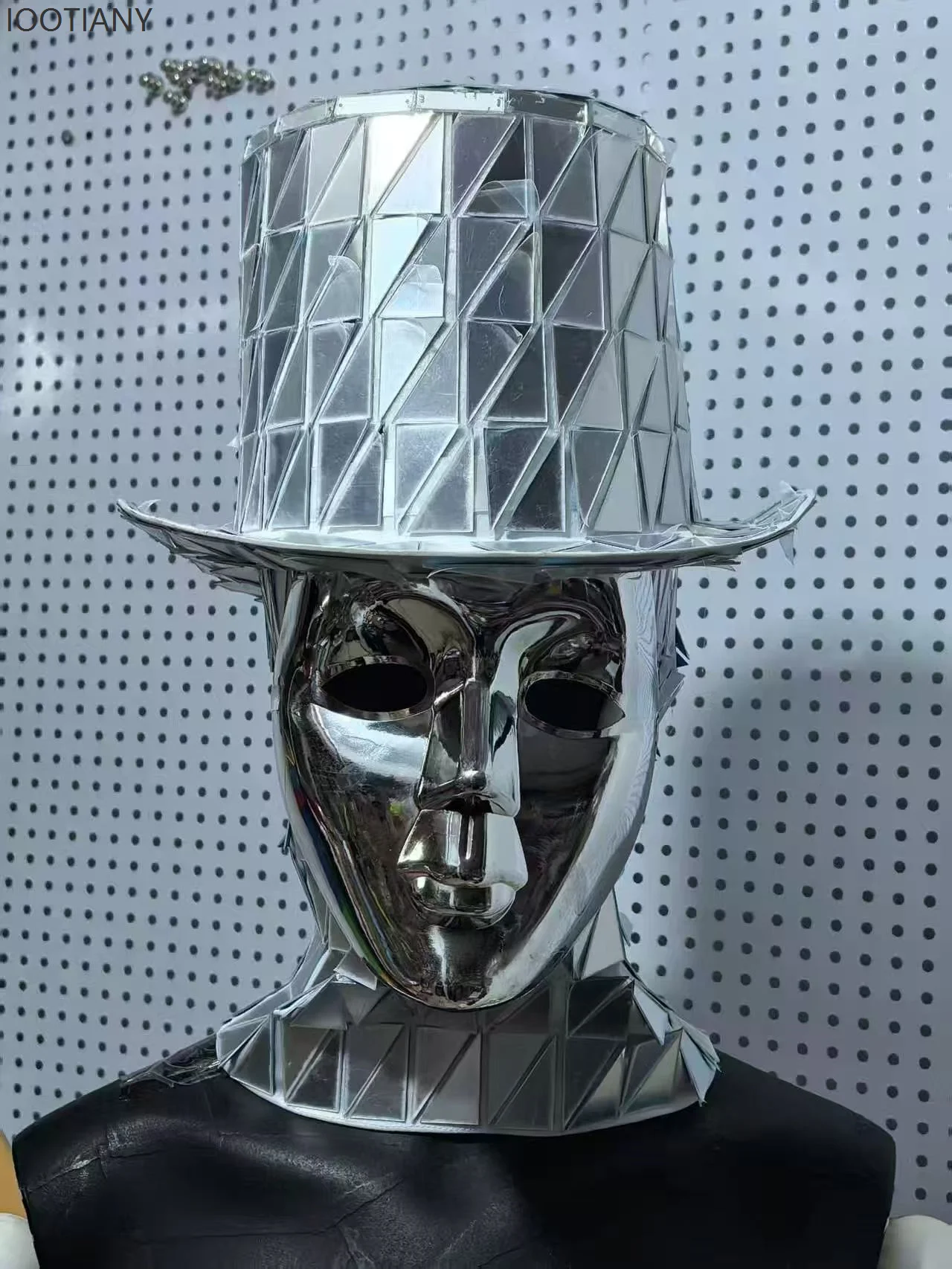 

Silver Party Nightclub Stage Performance Hat Mask Halloween Cosplay Party Show Costumes Mirror Men And Women Versatile Headgear