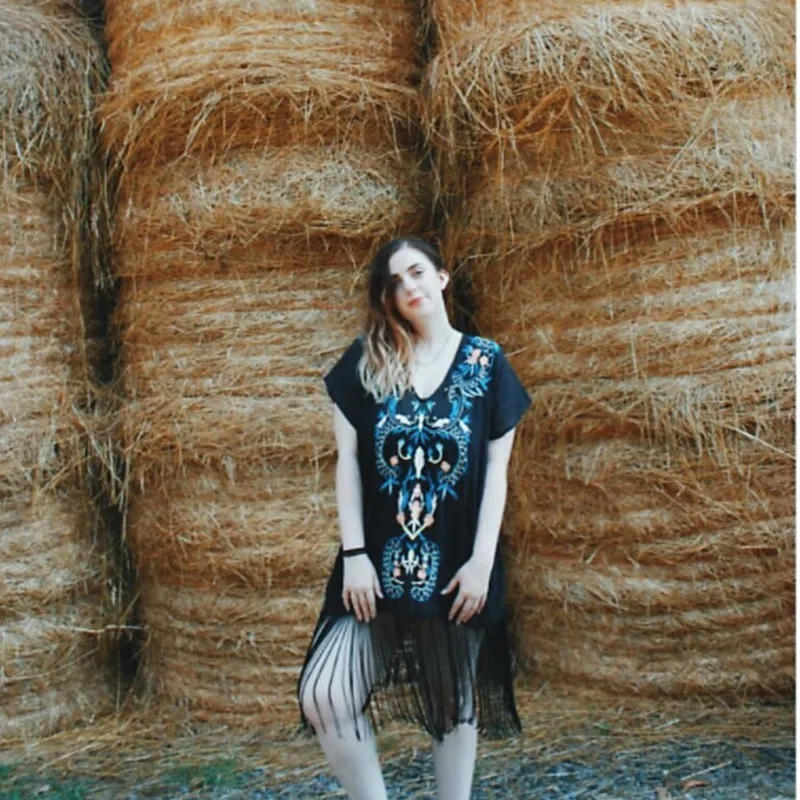 Vacanza etnico ricamato caftano vestito estivo con scollo a V manica corta abito da donna nappa orlo Boho Hippie Chic Casual abiti da spiaggia