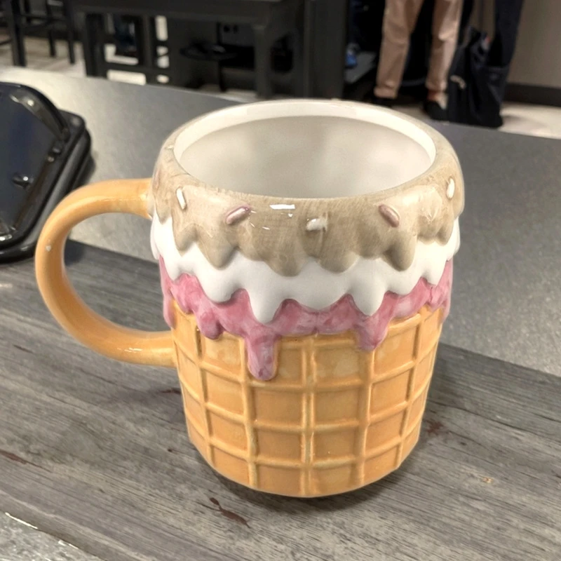 

Керамическая кофейная кружка в виде пончика, милый мультяшный торт, свеча, чашка, подарок на день рождения для пар, декор для праздничного стола, домашний стол, уютный дисплей