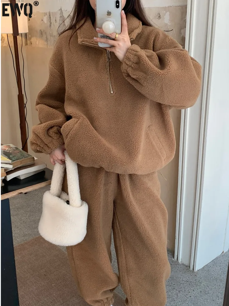 [EWQ] Korean Keep Warm Trousers Sets Clothing Lamb Wool Tops And Pencil Pants Women Thick 2 Piece Set 2024 Winter New 16O3777