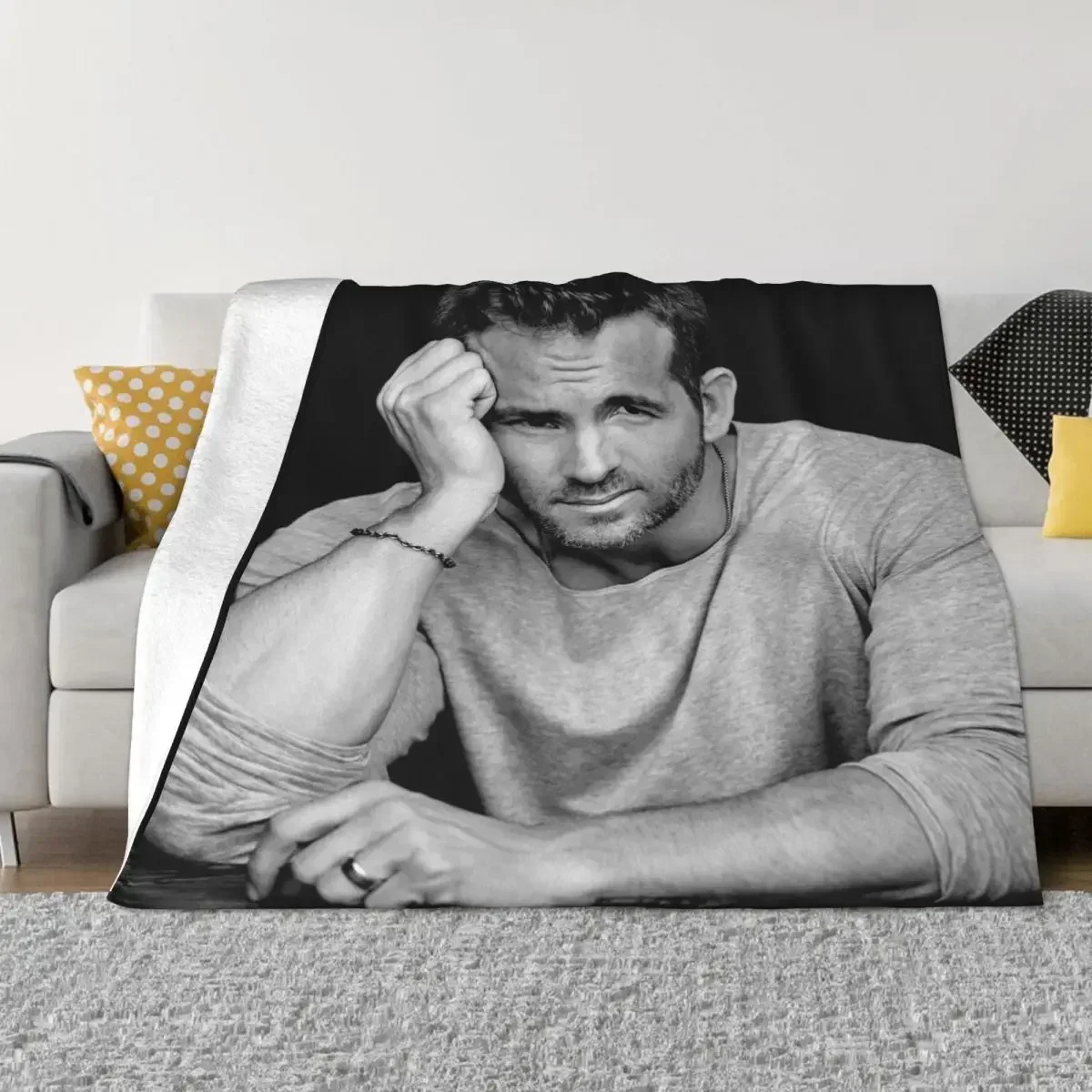 Ryan Reynolds Blanket Sofa Cover Fleece Summer Actor Multifunction Soft Throw Blanket for Bedding Office Quilt