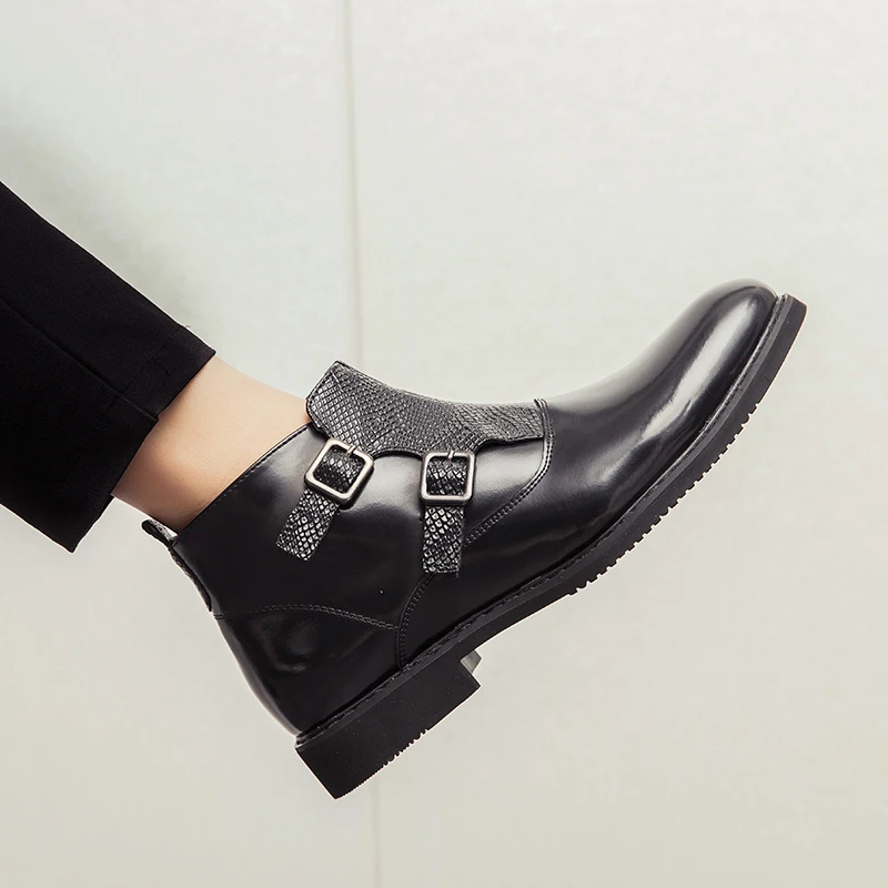 Men's casual boots Classic gentleman style Work Office Autumn and winter outdoor high top leather shoes 38-46 Retro suit