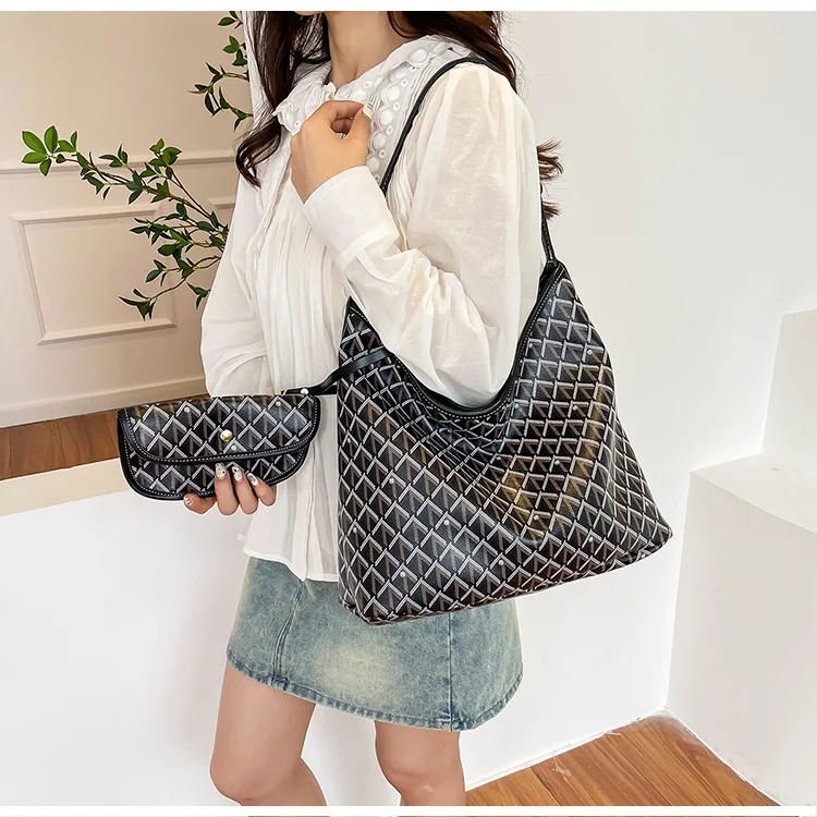 

2025 French Chic Underarm Bag Stylish Crossbody Purse with Floral Print, Versatile Boho Shoulder Bag Elegant Tote Shopping Bag
