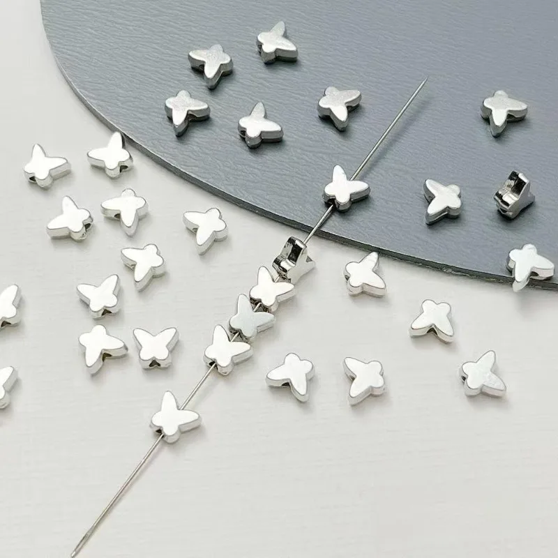 640 Stück antiksilberfarbene Schmetterlings-Abstandsperlen, 6 x 5 mm, lose Insektenperlen für Armbänder, Halsketten, Schmuckherstellung, Großhandel – Detail 3
