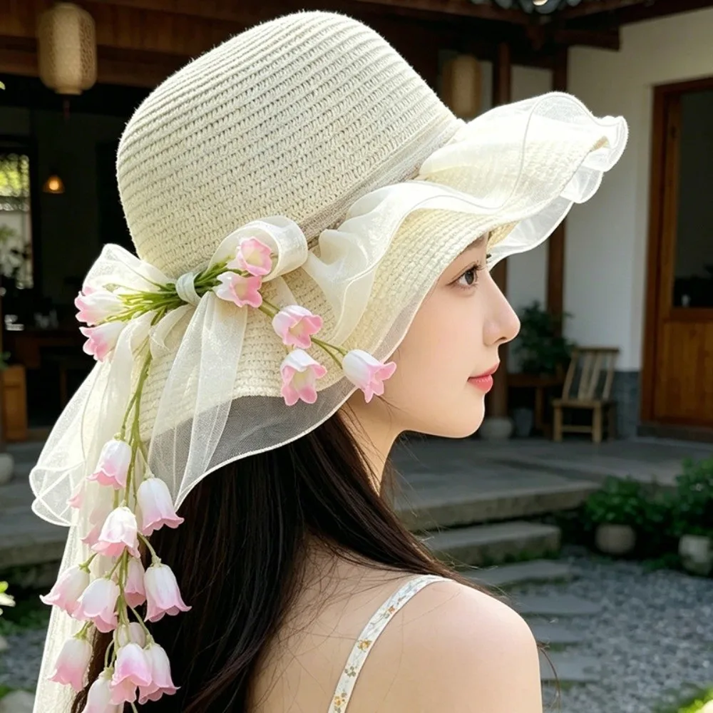 Summer Bonnet Wide Brim Straw Hat Floral Tassel Breathable Straw Sun Cap Lace Bowknot Lightweight Mesh Beach Visor Elegant Women