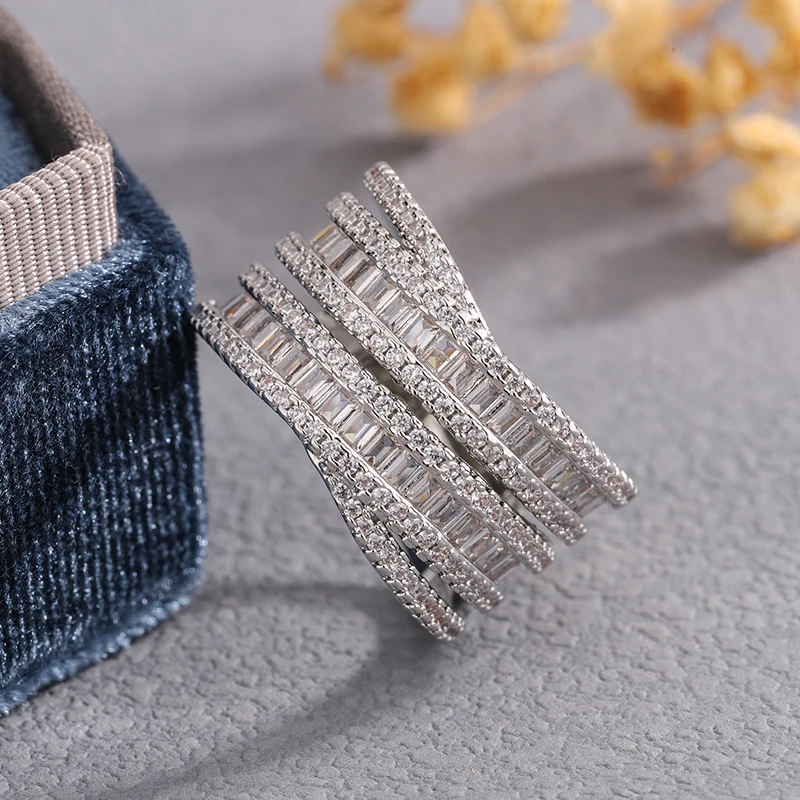 

New Bling Bling Cubic Zirconia Women's Rings Geometric Square Band Design Luxury Fashion Female Ring for Party Jewelry