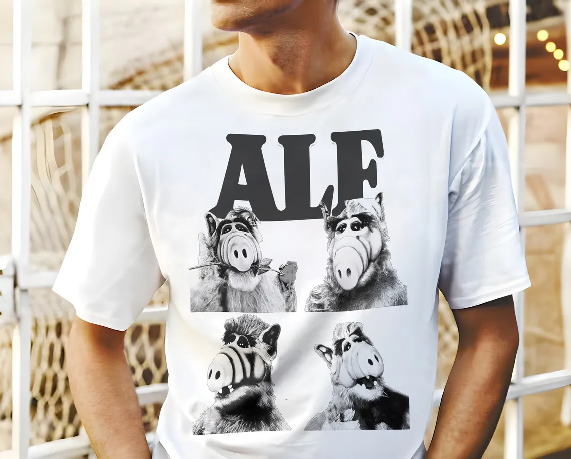 

Alf V8 Movie Poster 80s Cartoon graphic t shirts 90s Retro Style ALF Character TV Show Unisex tee 100% cotton men all size S-6XL