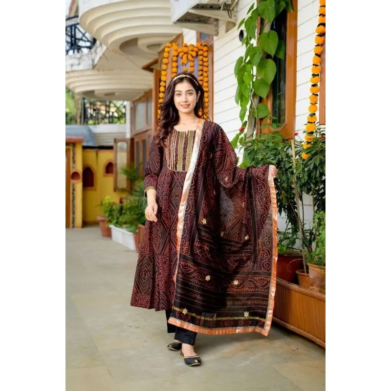 

Women Salwar Kameez Dupatta Handmade Embroidery Straight Kurti Pant Dress