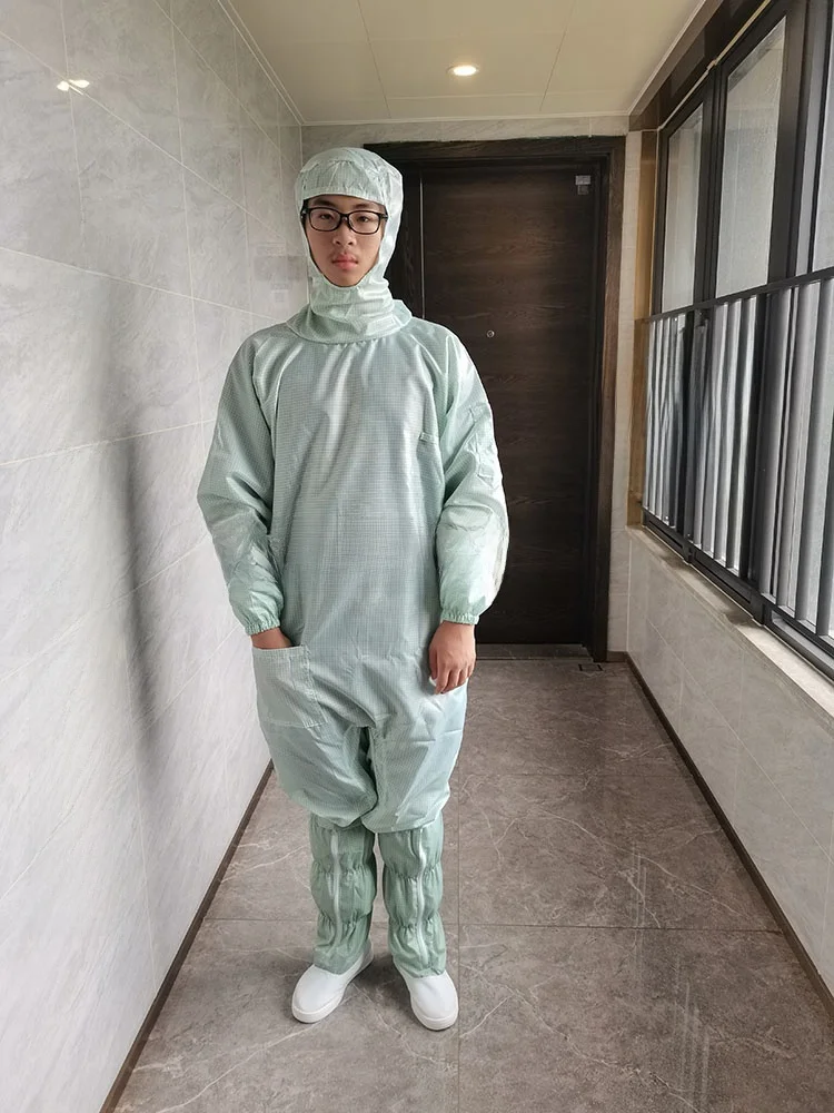 ライトグリーンのカエルスタイルクラス00防塵スーツ-上海中芯ビジネス防塵服-通気性ポリエステル生地