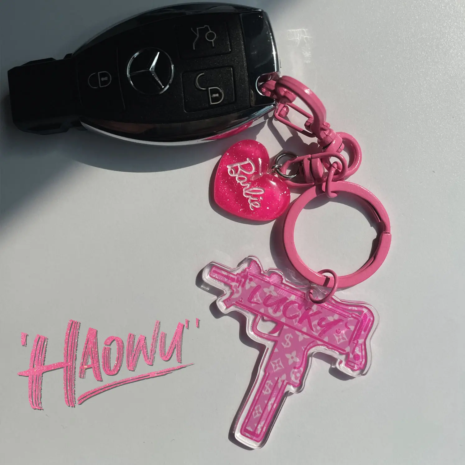 Car Keychain Miniso Barbie Acrylic Girl Toy Love Pendant Student Creativity Kawaii Bag Accessories Cartoon Decor Birthday Gift