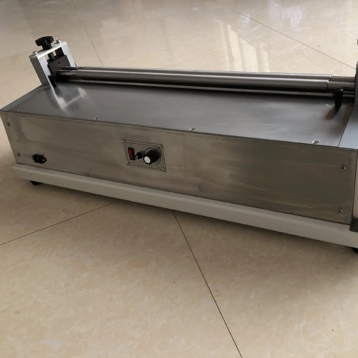 600mm X 305mm Stainless Steel Table Top for Paper Glue Pasting And Rolling Gluing Machine - Premium Quality