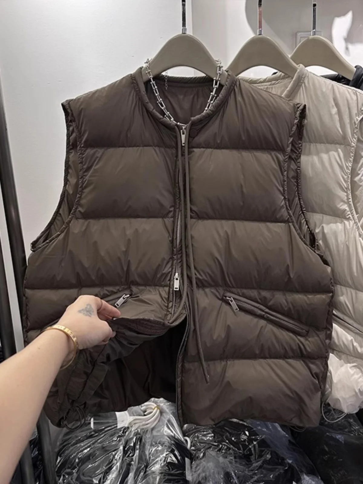 

Легкий пуховый хлопковый жилет женский 2024, зимний теплый хлебный жилет на молнии, круглый пуловер, верхняя одежда