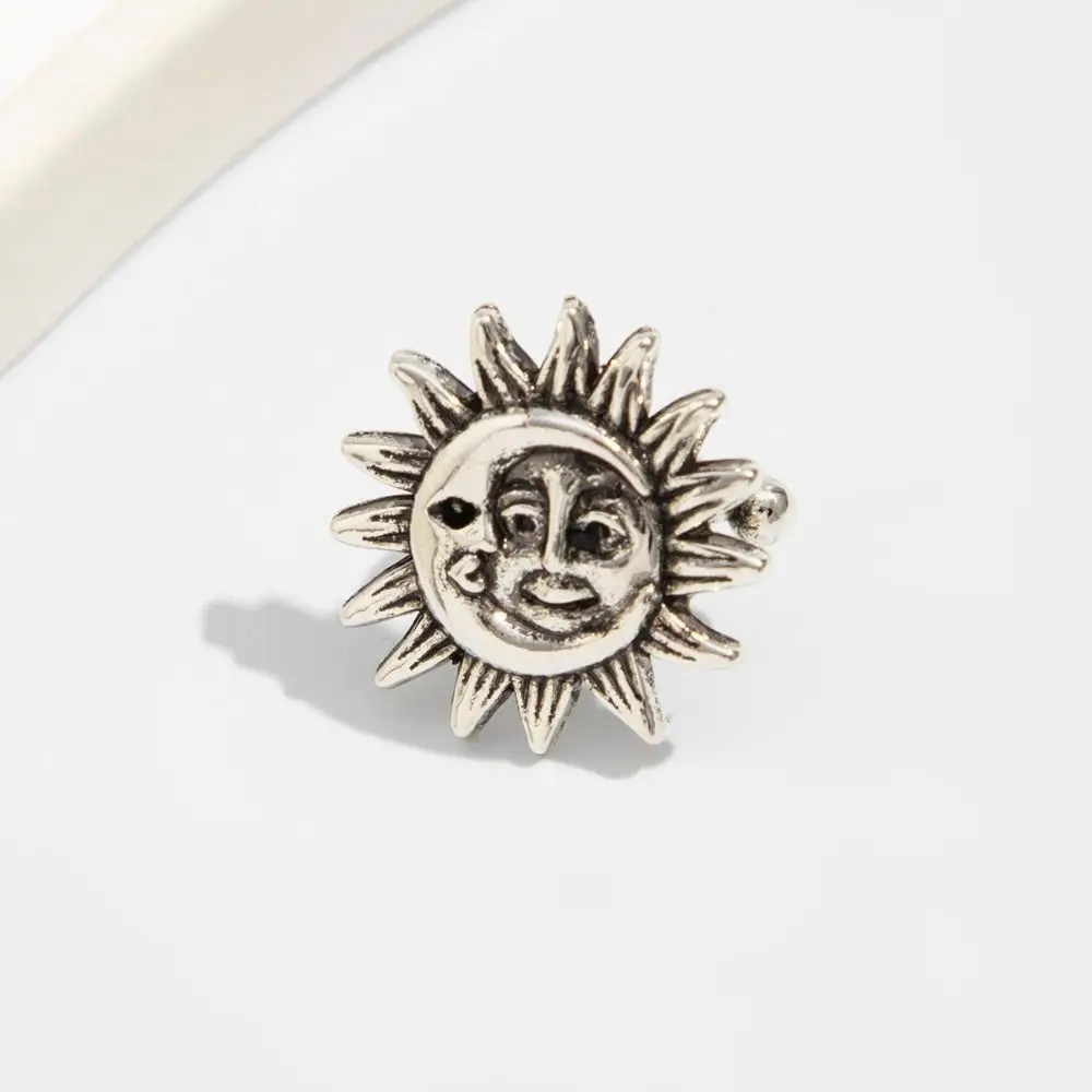 Retro Flower C Shape Ear Cuff Golded Metal Starfish Shell Ring Clip Minimalism Silver Gold Jewelry Travel