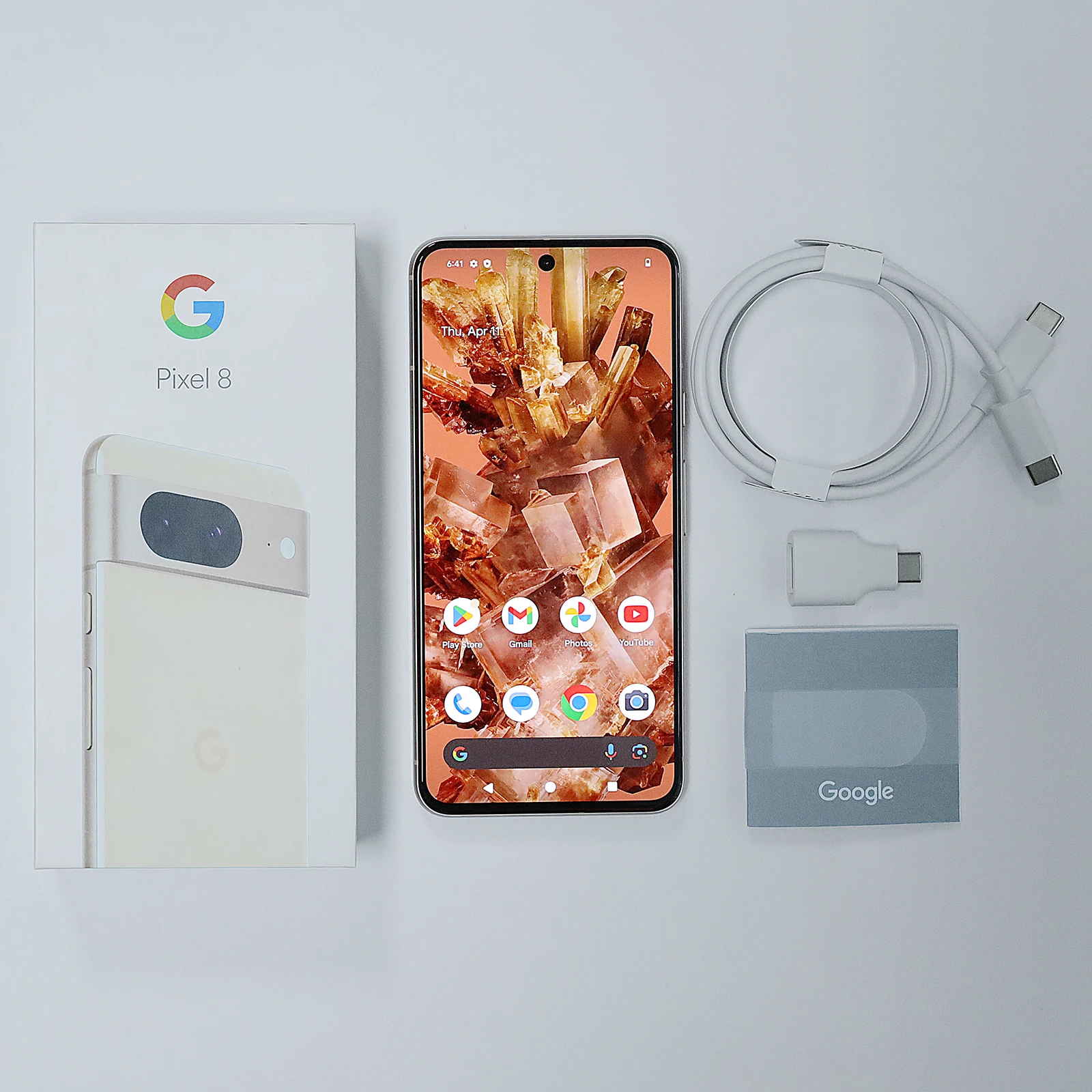 Google Pixel 8 5G Tensor G3, 50MP et 12 MP, 6.2 pouces OLED 120HZ, caractéristique-epiand, Android 14, IP68, résistant à la poussière et à l\'eau