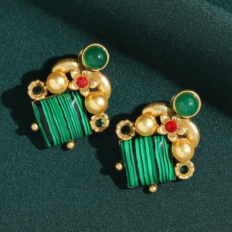 Vintage Malachite Green Earrings For Women Retro Gold Plated Antique Natural Stone Jewelry Designer Luxury High Quality Gift