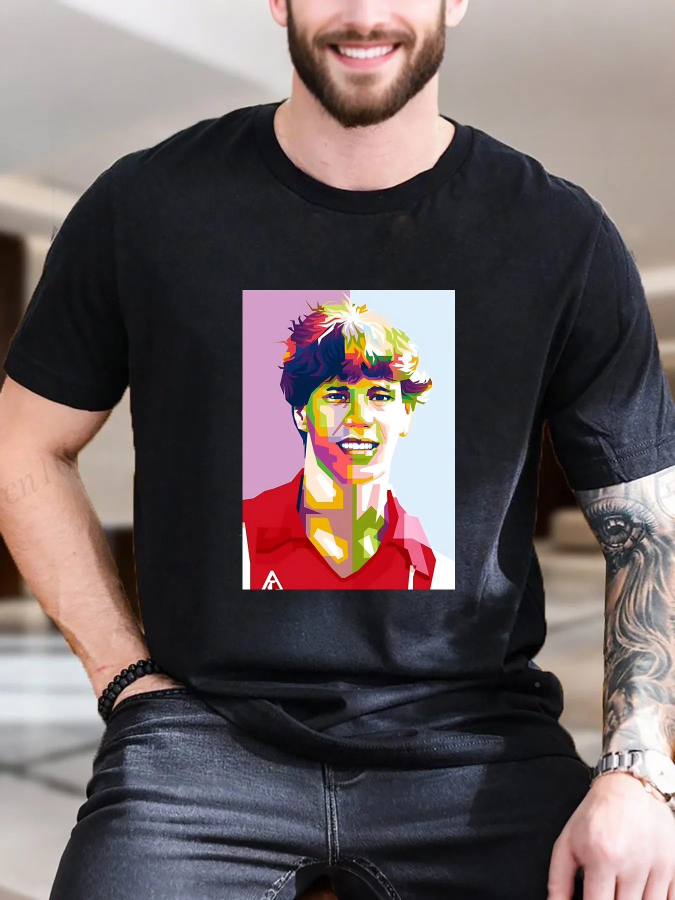 

Men's Printed Short Sleeve T-Shirt - 100% Cotton Comfortable Casual Tee with Trendy Arafed Portrait Design, Perfect for Daily Wear