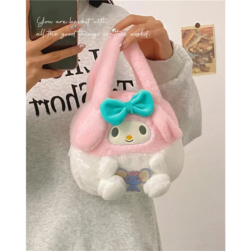 Borsa in peluche Sanrio Kuromi Cute Me Melody Zaino Borsa a tracolla Kawaii Cinnamoroll Borsa per trucco Borsa in peluche Ragazza Cuore Regalo