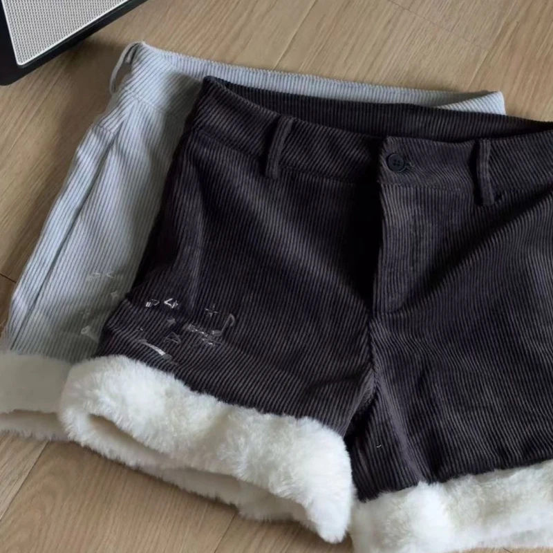 Japanese Plush Patchwork Winter Shorts Women Harajuku Casual Pantalones Cortos De Mujer Cute Corduroy Short Mujer Wide Leg Pants