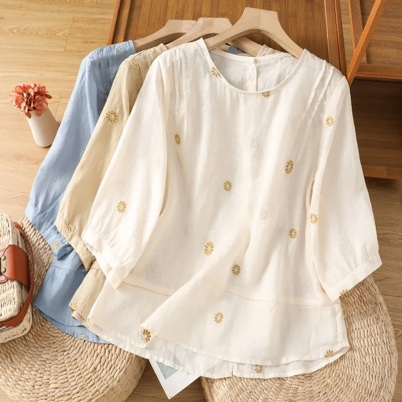 

Chinese Style Women's Blouse Embroidery Vintage Shirts Fashion Loose Summer Clothing Short Sleeve Cotton Linen Women Tops